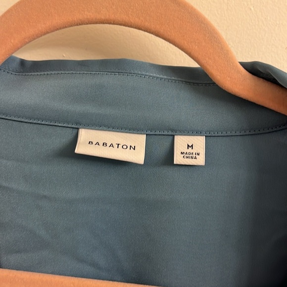 Aritzia Babaton Hyde Blouse - Picture 2 of 6